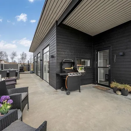 Holiday home Gela - 1-3km To The Inlet In Western Jutland By Interhome